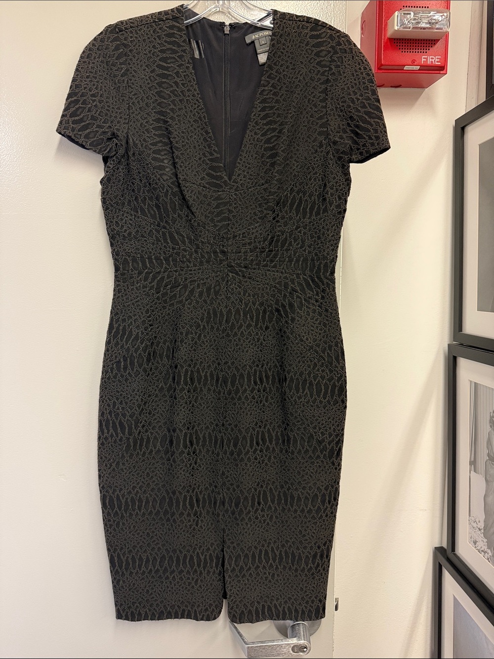 Zac Posen Black Textured V-Neck Midi Sheath Dress